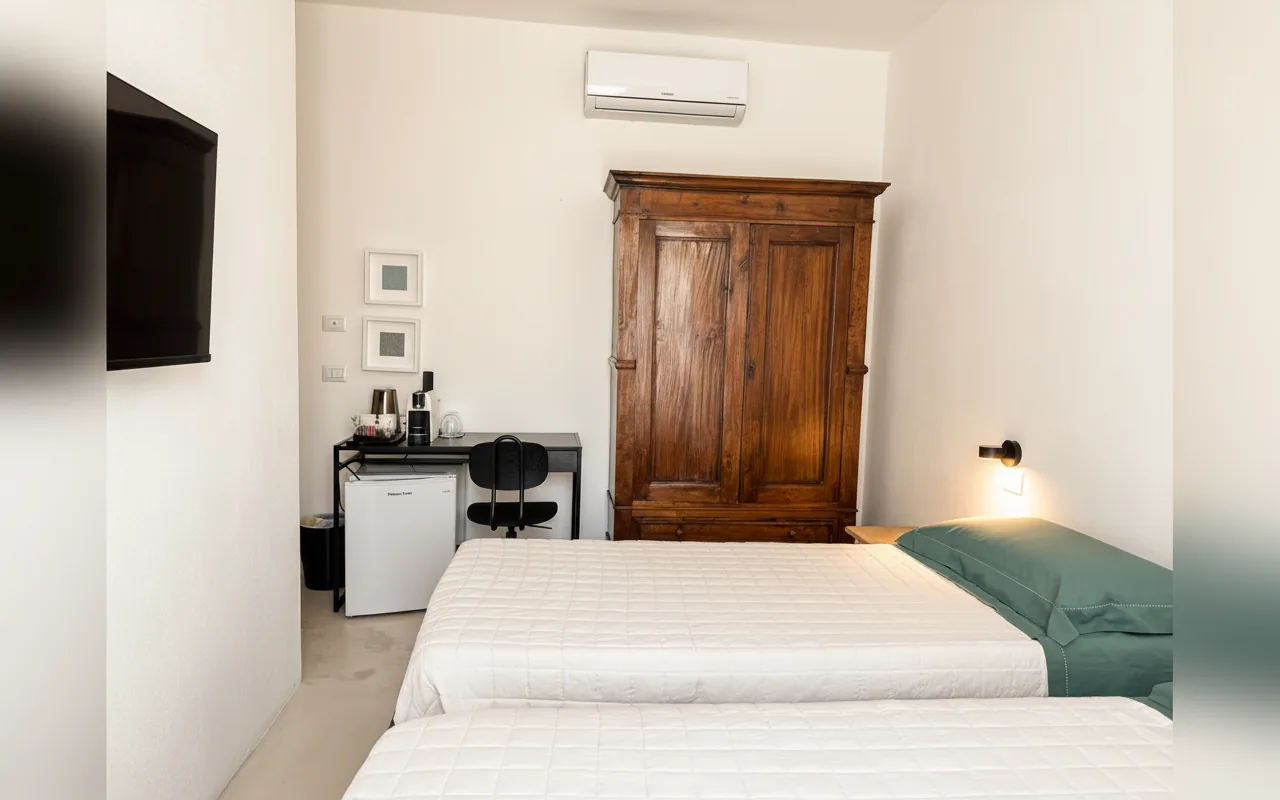 Camera con bagno privato — Green House Baunei, Baunei (Sardegna) (foto 10)