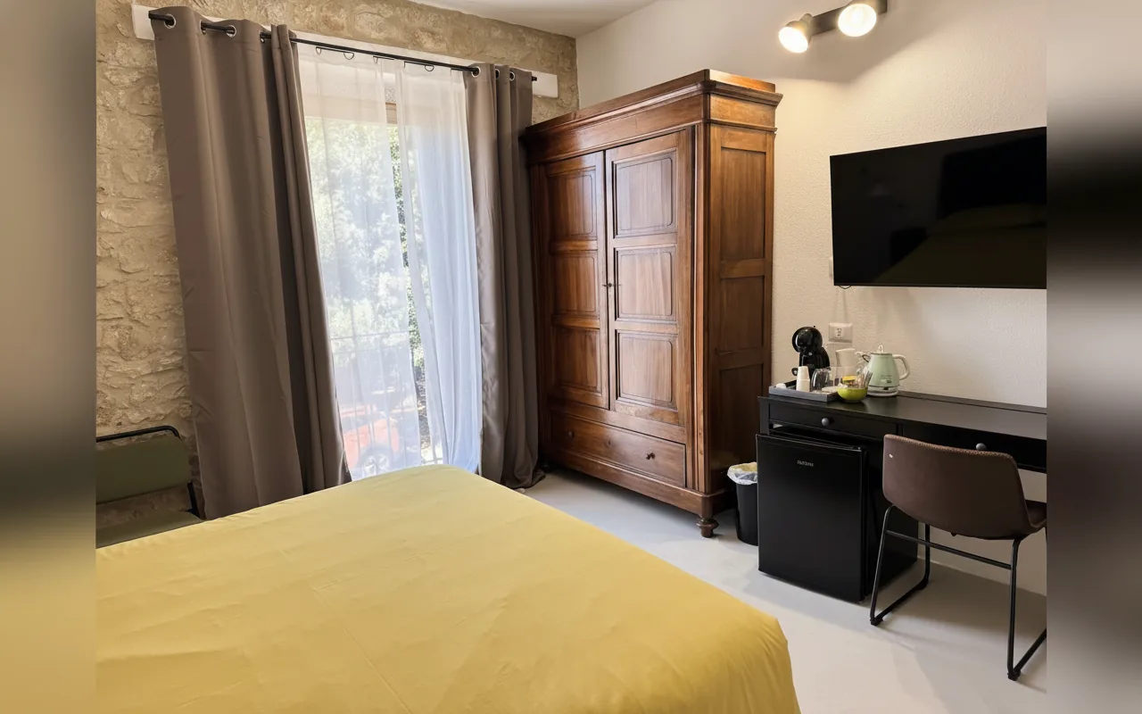 Camera con bagno privato — Green House Baunei, Baunei (Sardegna) (foto 6)