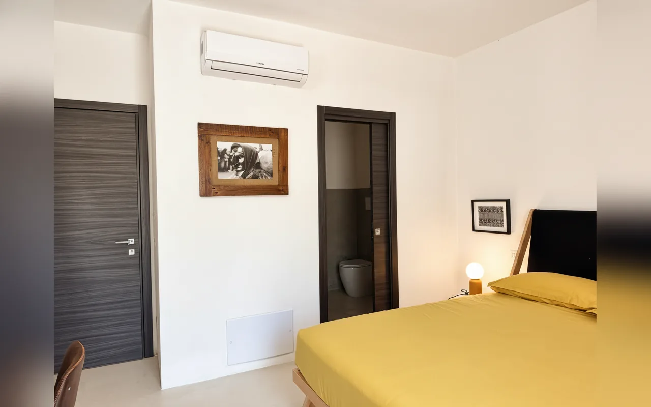 Camera con bagno privato — Green House Baunei, Baunei (Sardegna) (foto 7)